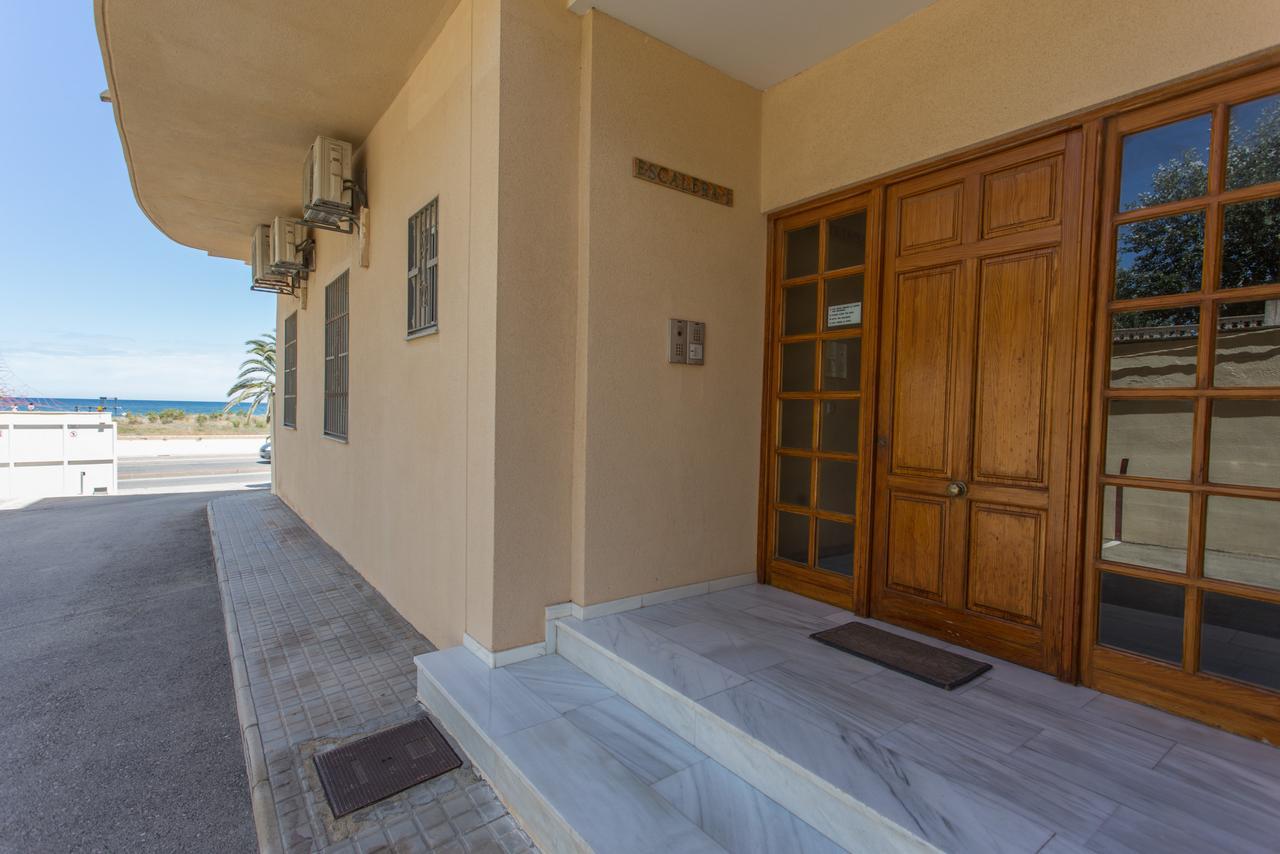 Denia Front Beach Apartment מראה חיצוני תמונה