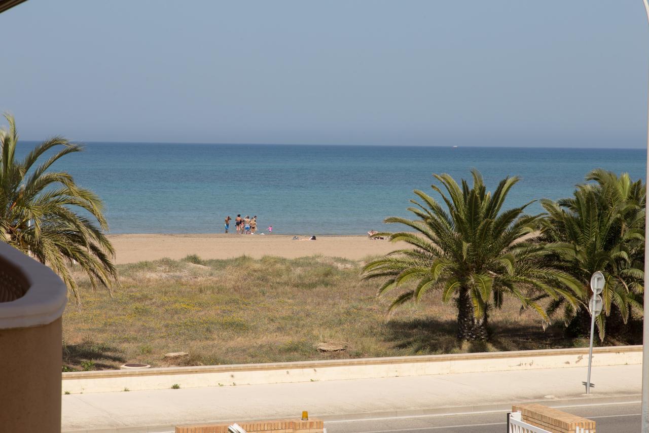 Denia Front Beach Apartment מראה חיצוני תמונה